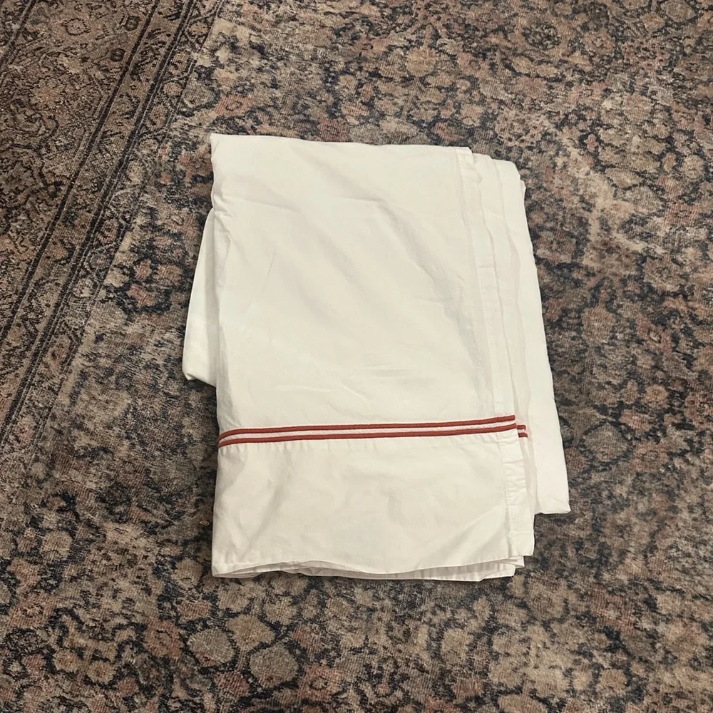 Restoration Hardware Italian Ivory Hotel Satin Queen Flat Sheet